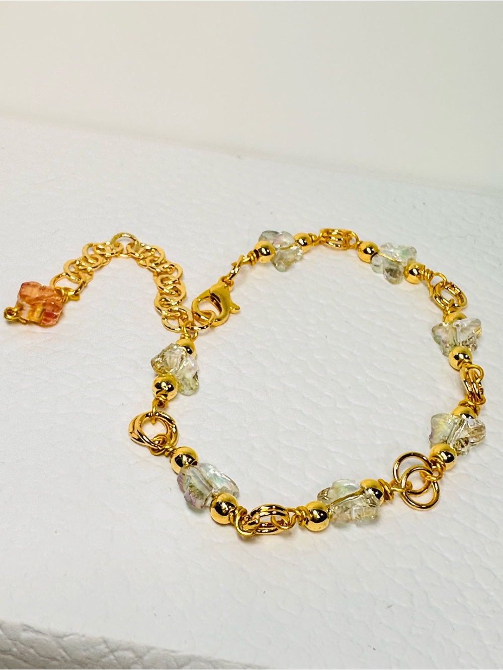 Swarovski Crystal beads Bracelet with Clear and Amber Accents - Picture 6 of 12